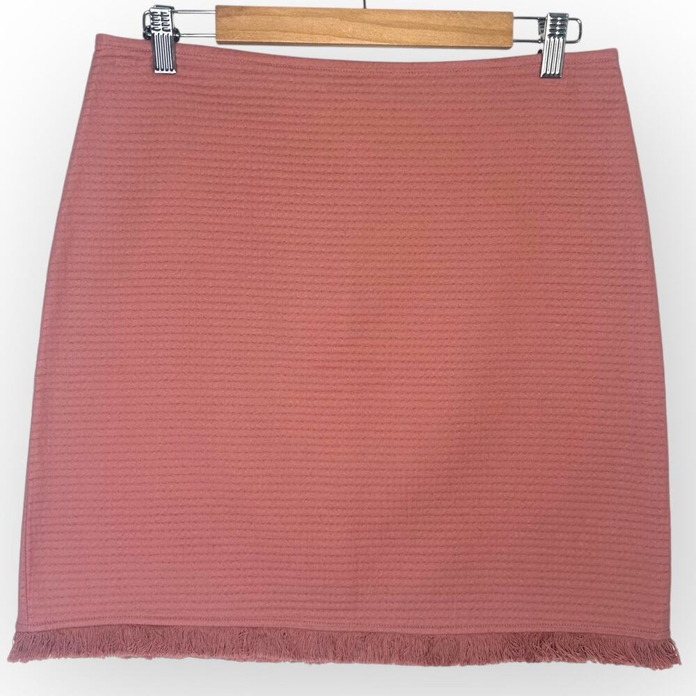 The Limited NWT Quilted Fray Hem Mini Skirt Size 6 Mauve Pink Cotton Blend - Picture 9 of 9